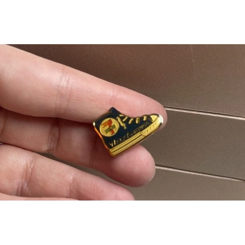 7-Eleven Walk America Enamel Lapel Pin